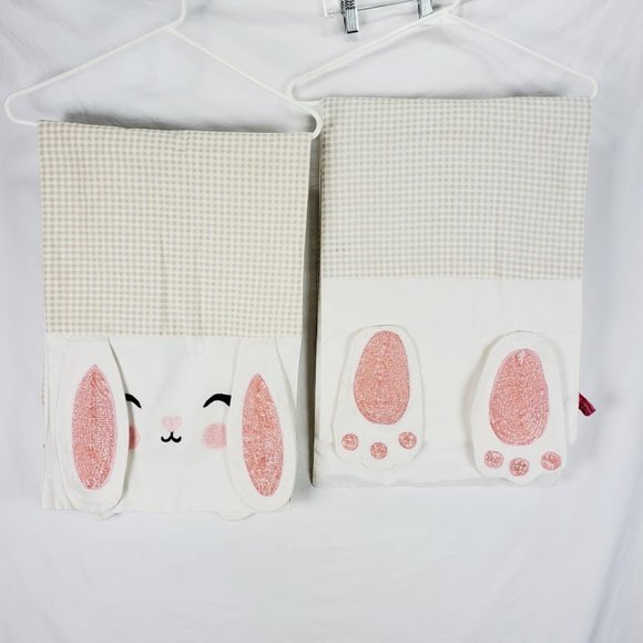 Isaac Mizrahi Easter Bunny Table Runner NWOT w Pink Sequins - Picture 1 of 5